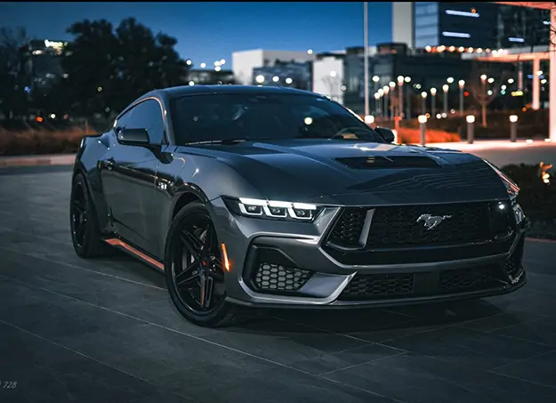 Amplitude-Auto-Ford-Mustang